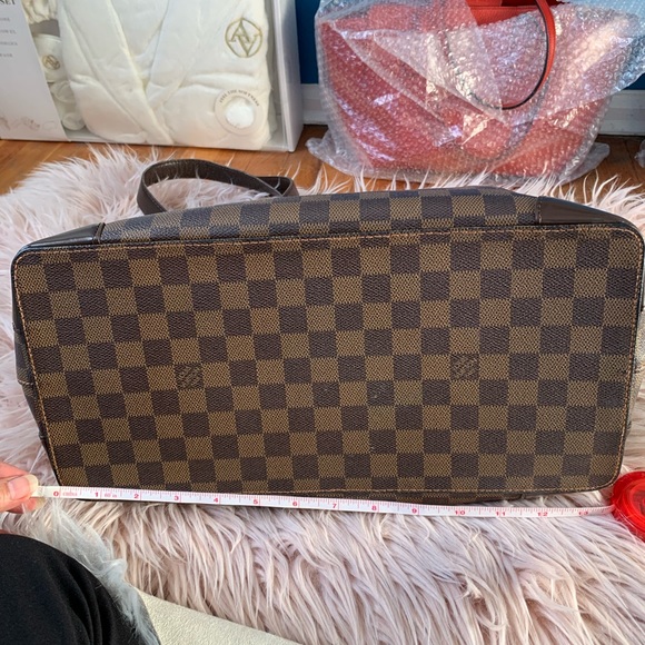 Authentic Louis Vuitton Hampstead MM medium Damier Ebene bag - Picture 8 of 16